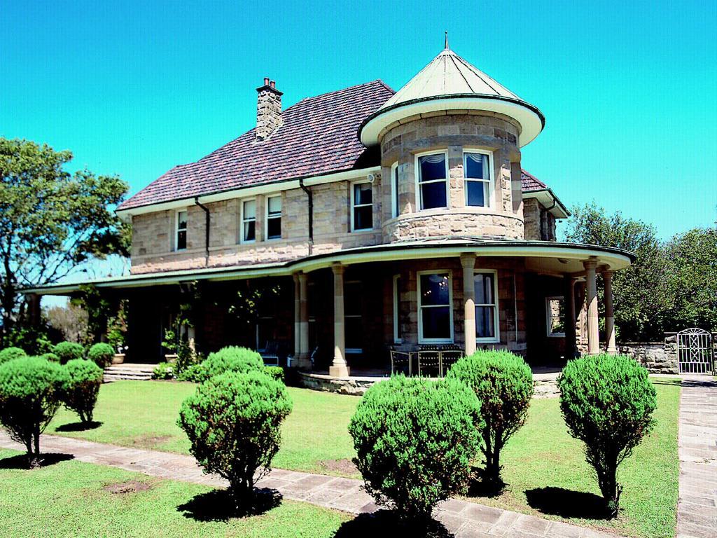 Oops... well this is awkward :/